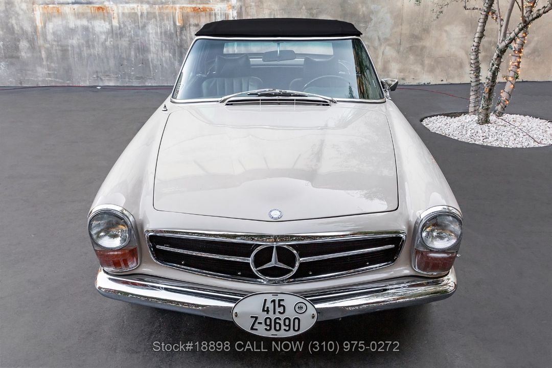1970 Mercedes-Benz 280SL