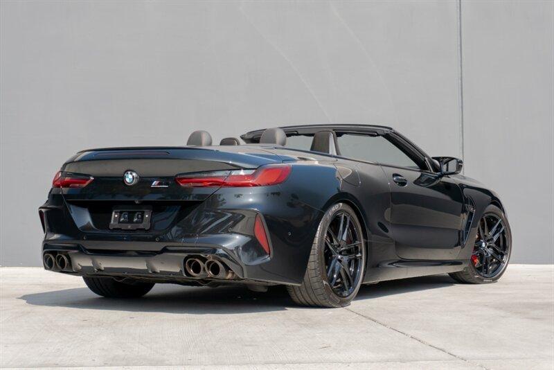 2025 BMW M8