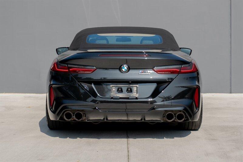 2025 BMW M8