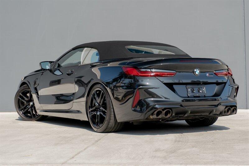 2025 BMW M8