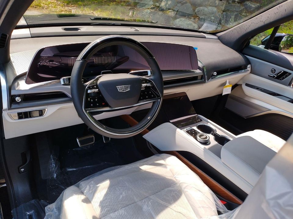 2026 Cadillac VISTIQ