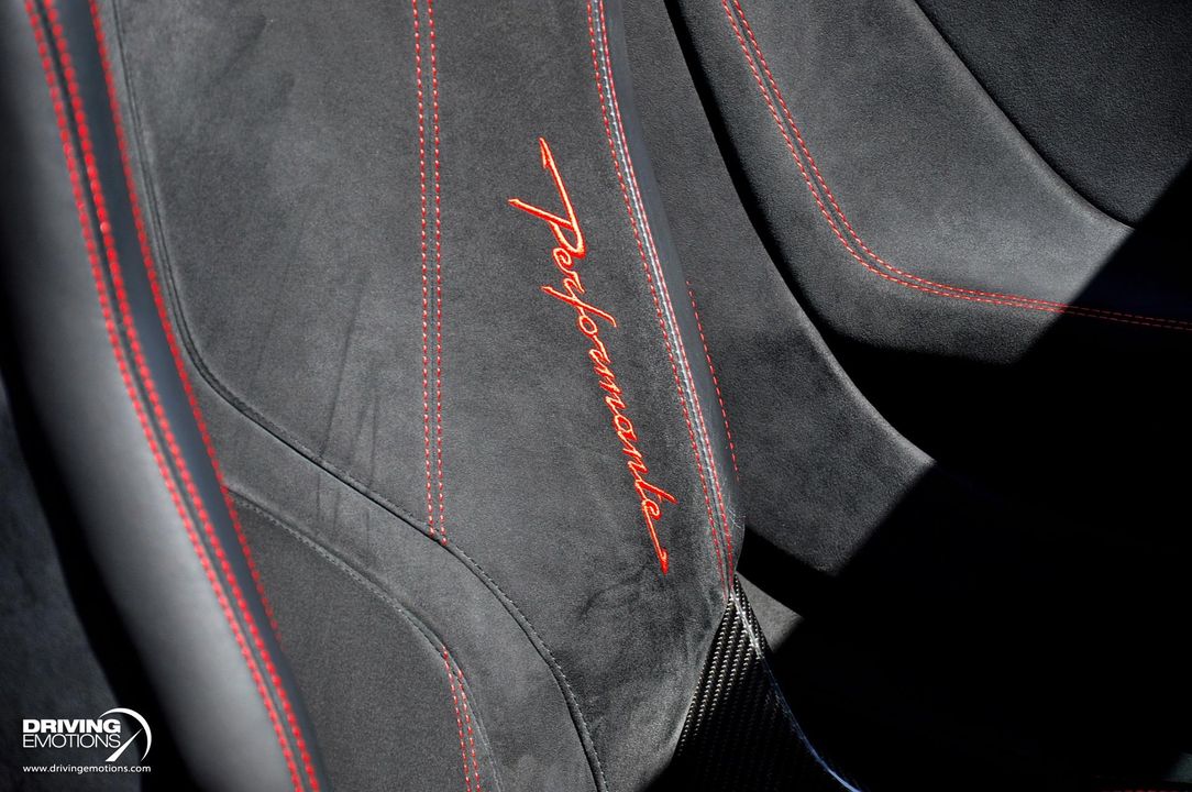 2019 Lamborghini Huracan Performante Spyder