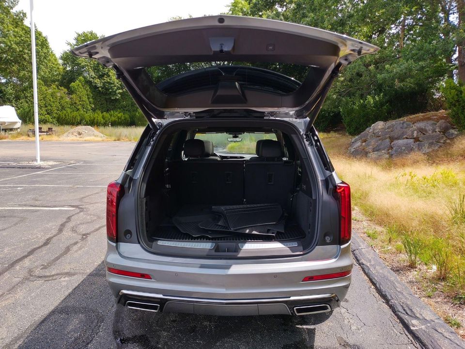 2025 Cadillac XT6
