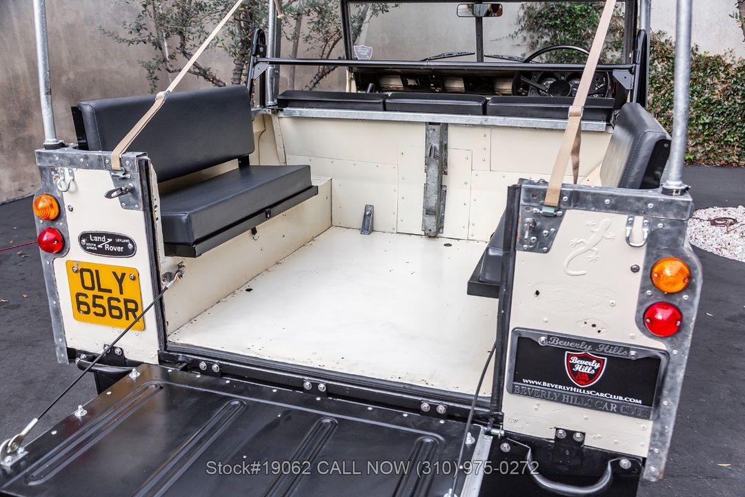 1973 Land Rover 88 Series III