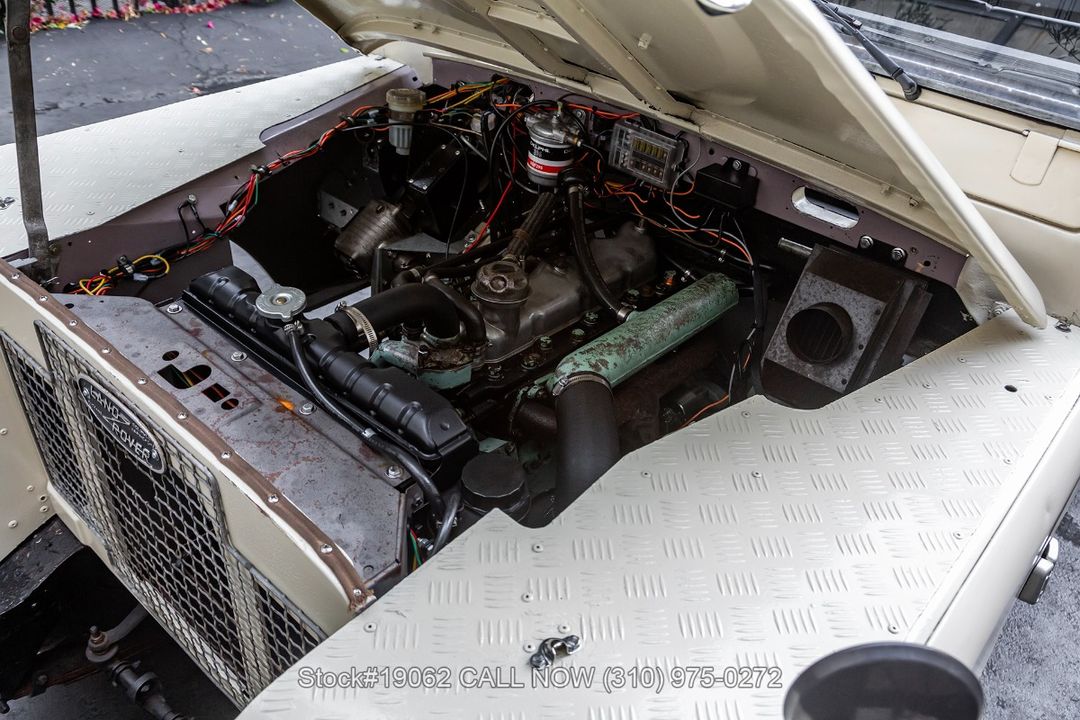 1973 Land Rover 88 Series III