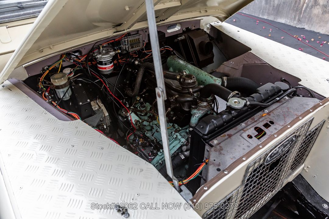 1973 Land Rover 88 Series III