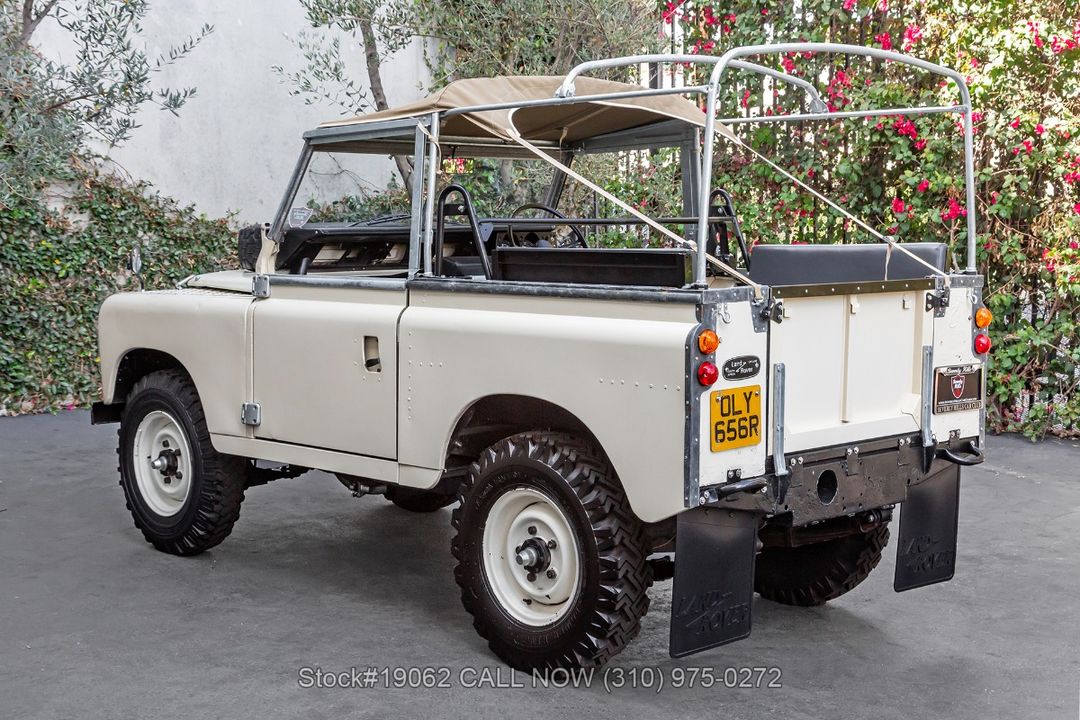 1973 Land Rover 88 Series III