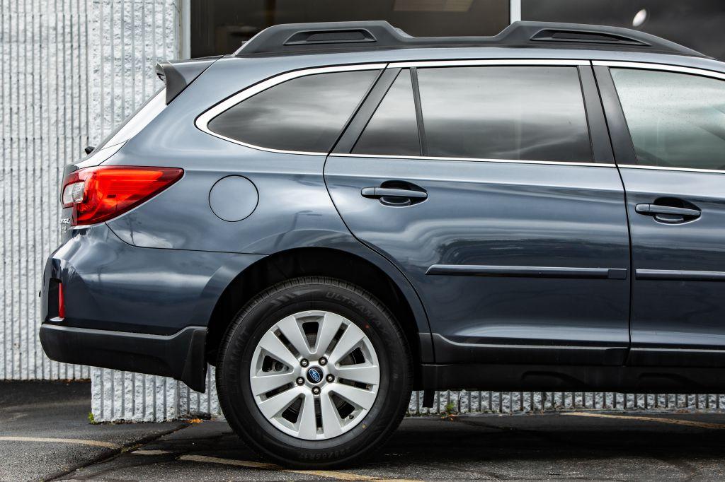 2017 SUBARU OUTBACK