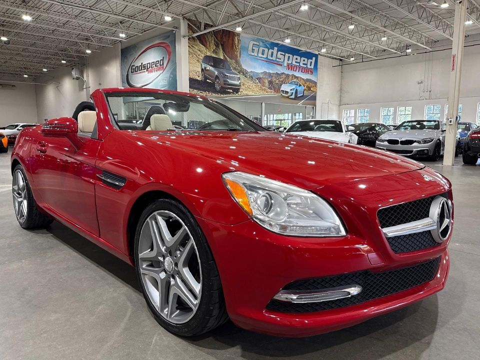 2015 Mercedes-Benz SLK250