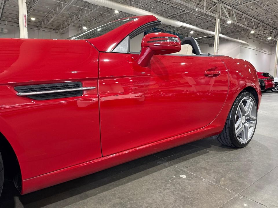 2015 Mercedes-Benz SLK250