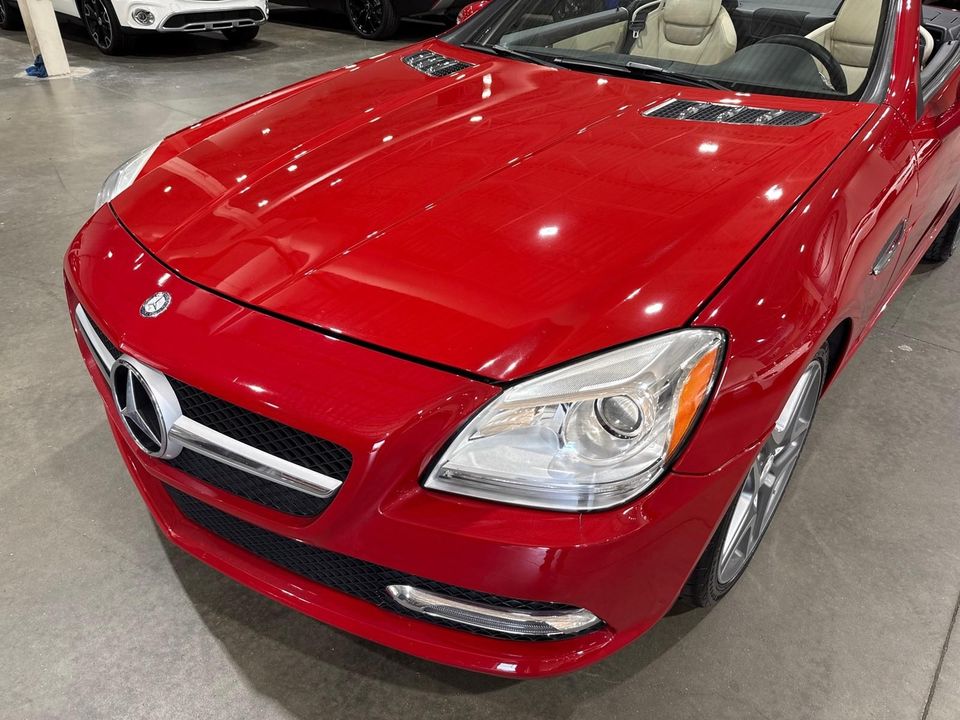 2015 Mercedes-Benz SLK250