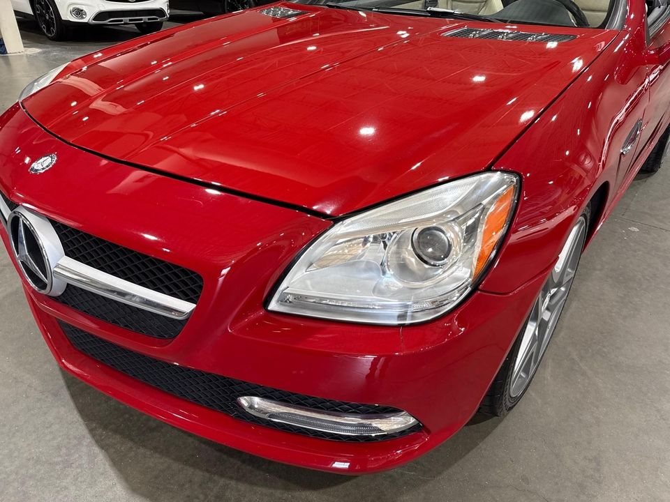 2015 Mercedes-Benz SLK250
