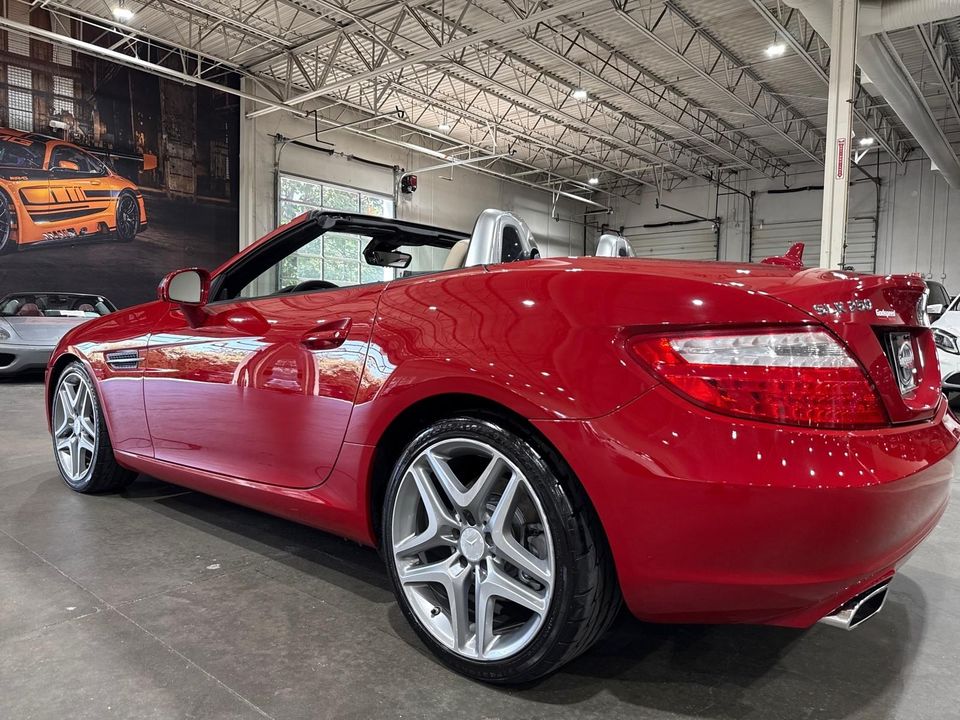 2015 Mercedes-Benz SLK250