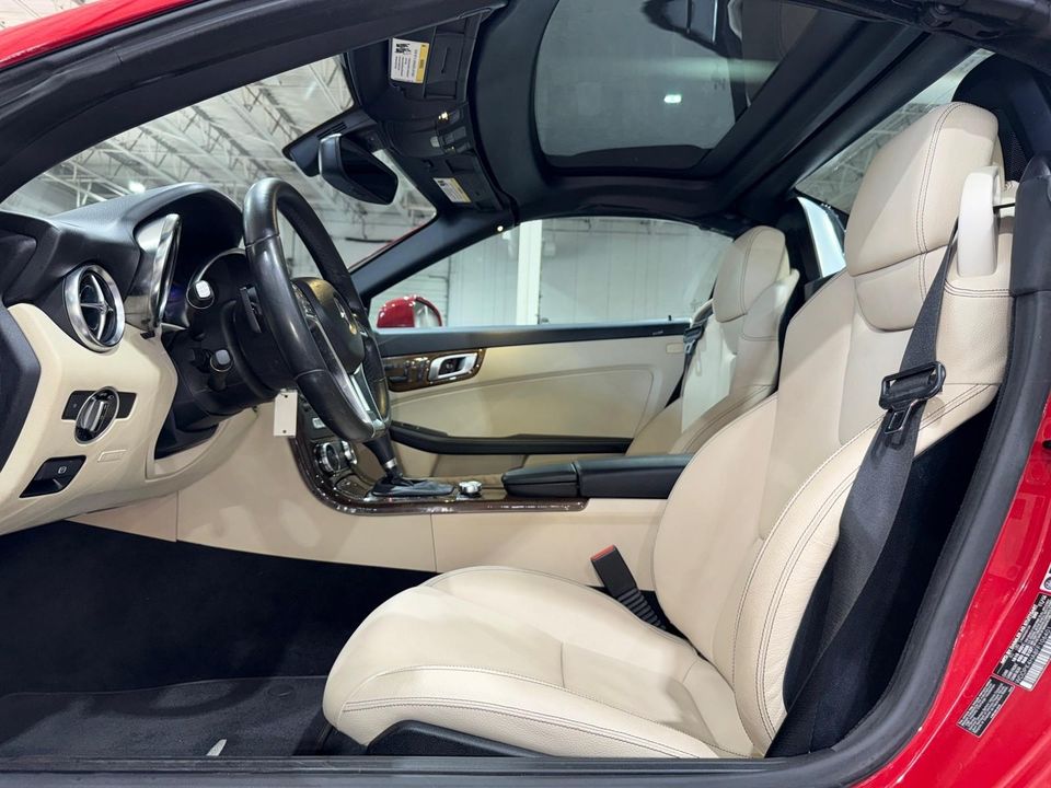2015 Mercedes-Benz SLK250