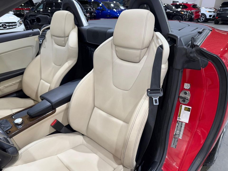 2015 Mercedes-Benz SLK250