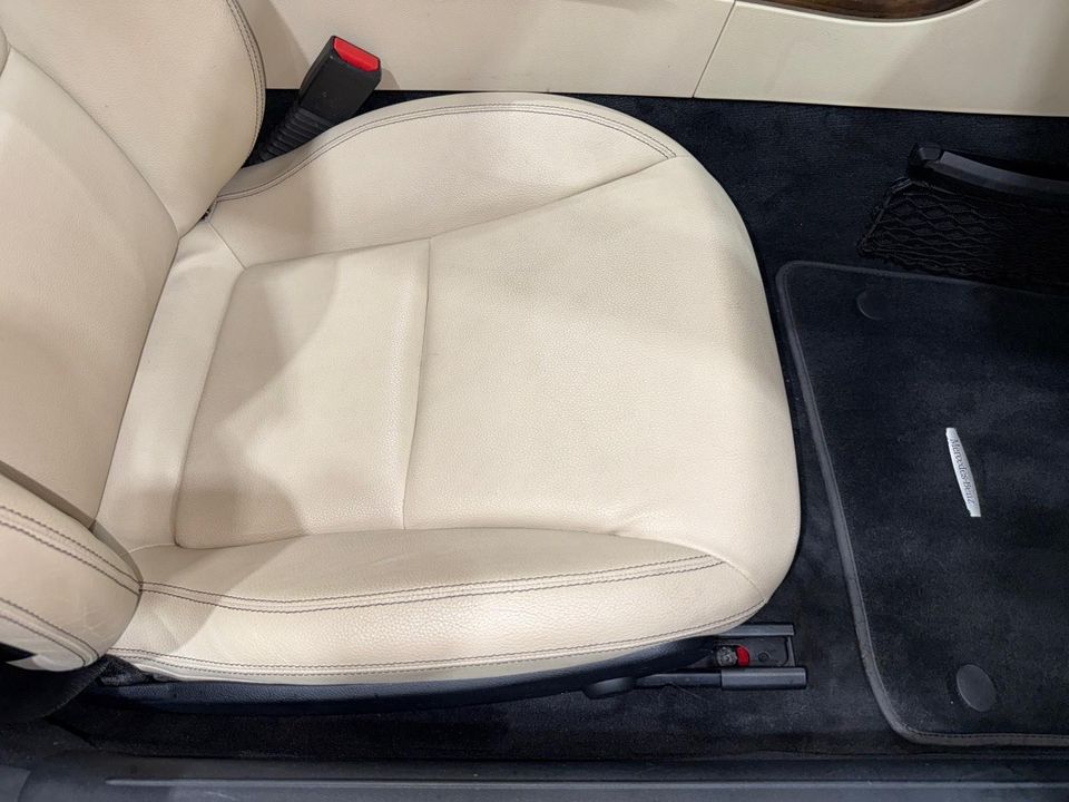 2015 Mercedes-Benz SLK250