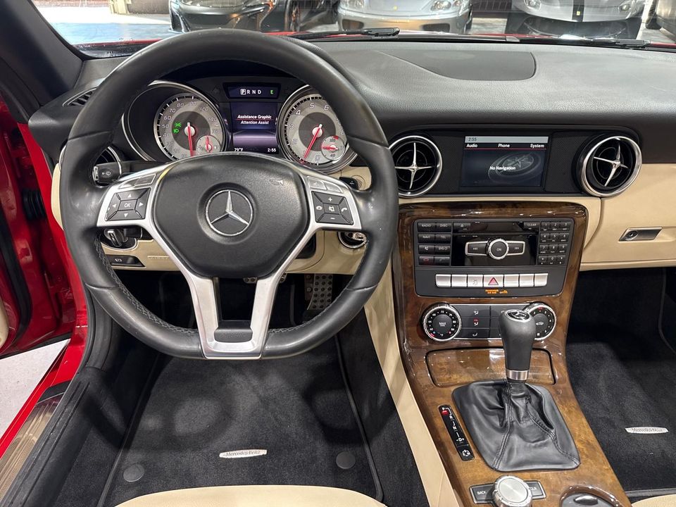 2015 Mercedes-Benz SLK250