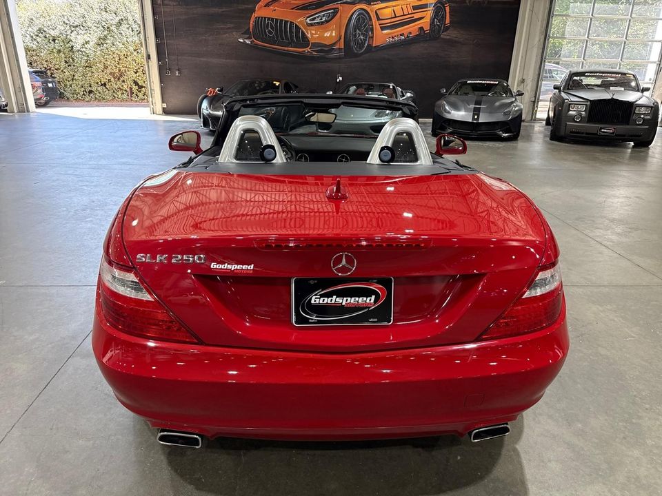 2015 Mercedes-Benz SLK250