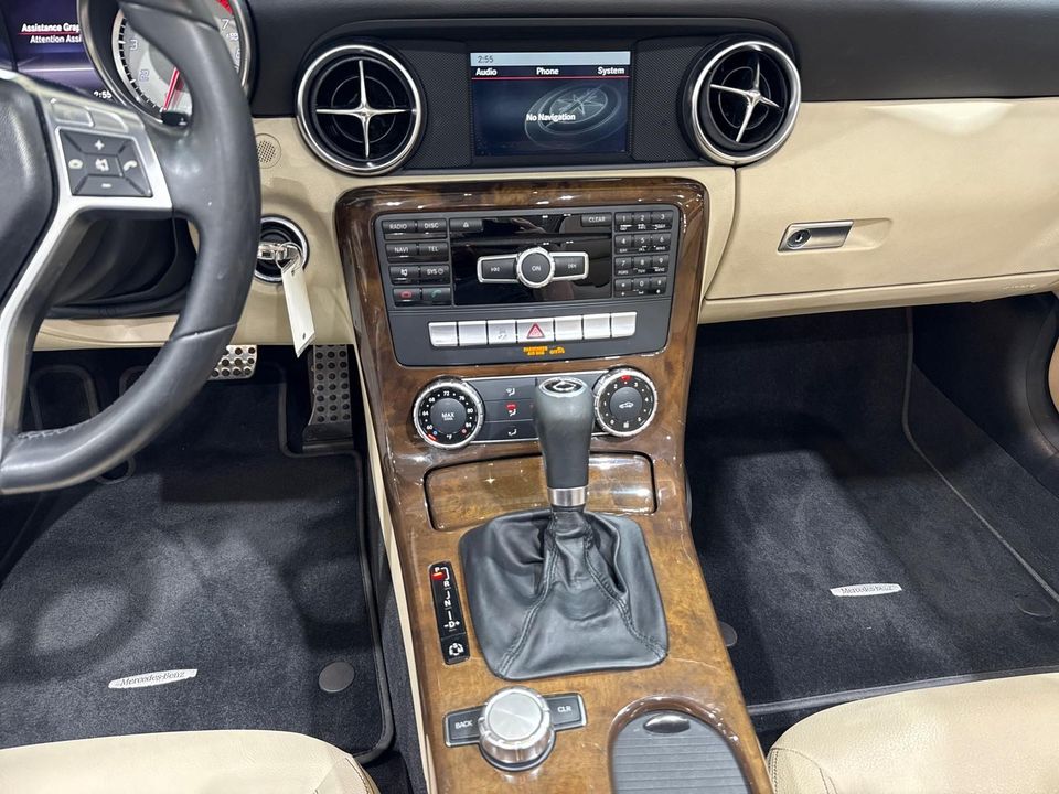 2015 Mercedes-Benz SLK250