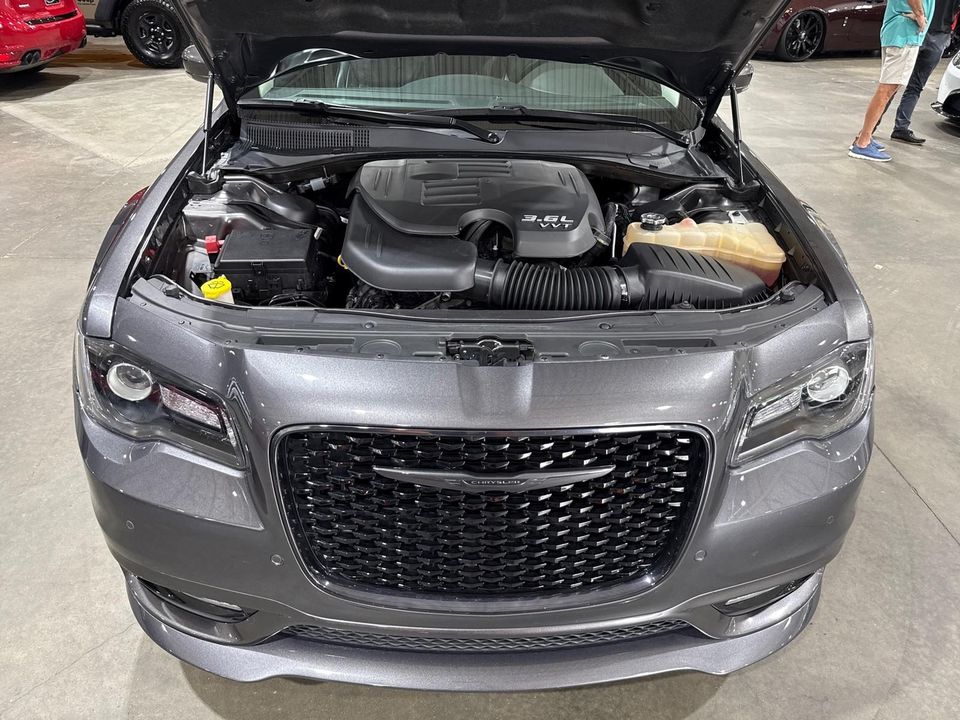 2022 Chrysler 300