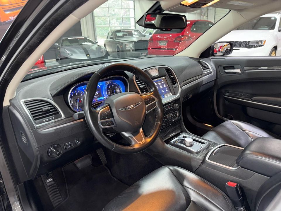2022 Chrysler 300