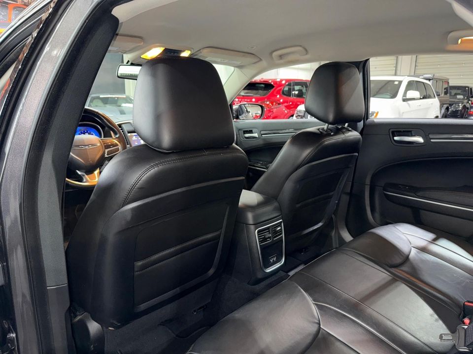2022 Chrysler 300