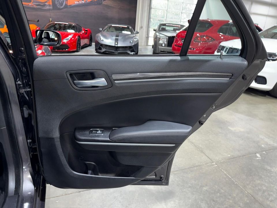 2022 Chrysler 300