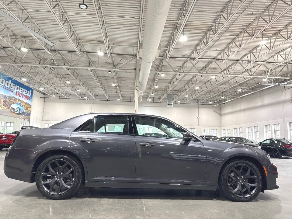 2022 Chrysler 300