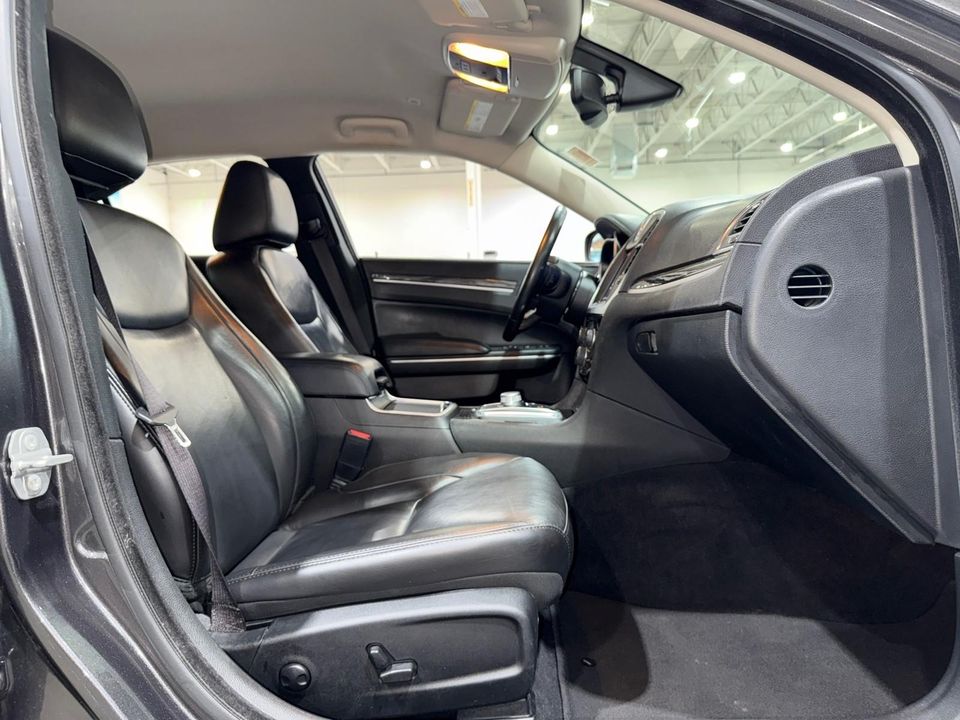 2022 Chrysler 300