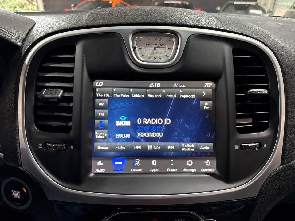2022 Chrysler 300