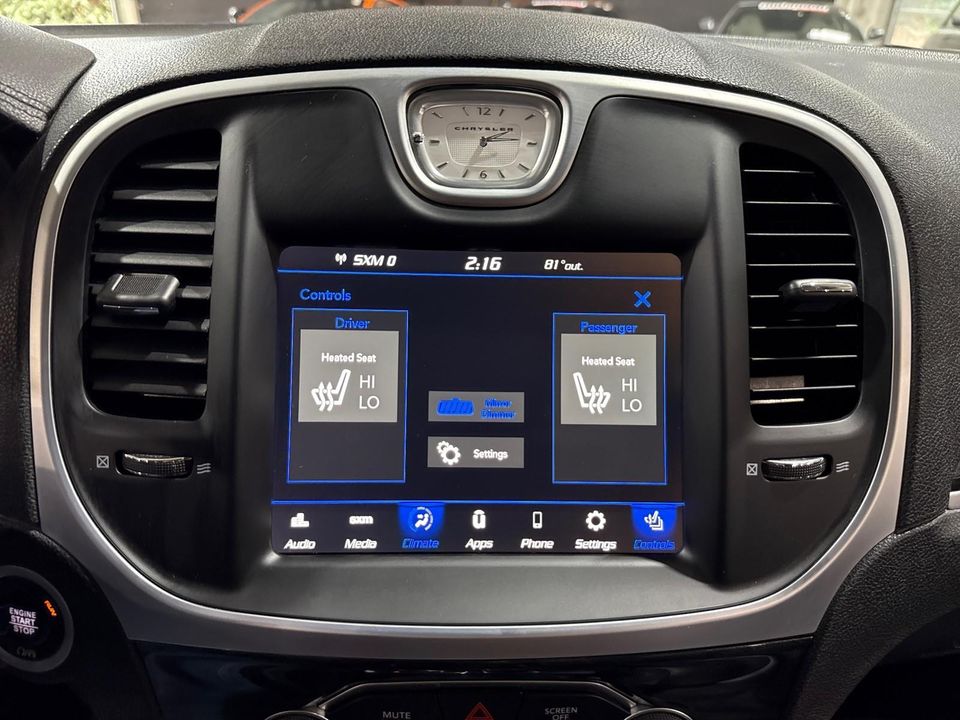 2022 Chrysler 300