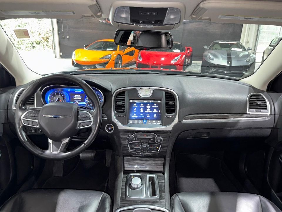 2022 Chrysler 300
