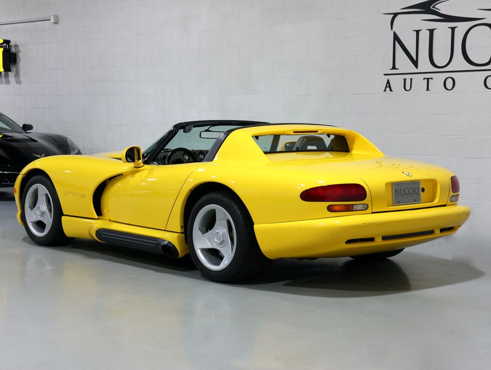 1995 Dodge Viper RT/10