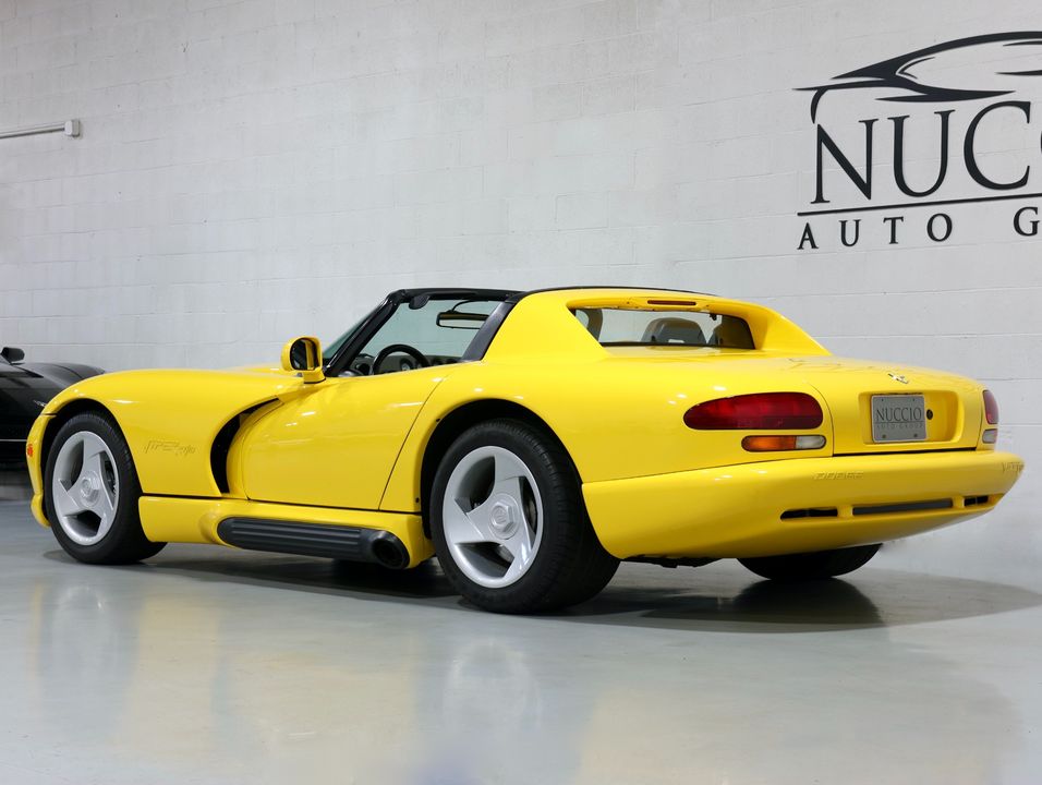 1995 Dodge Viper RT/10