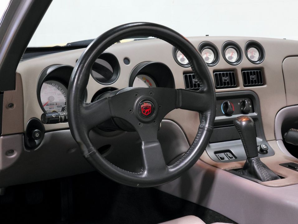 1995 Dodge Viper RT/10
