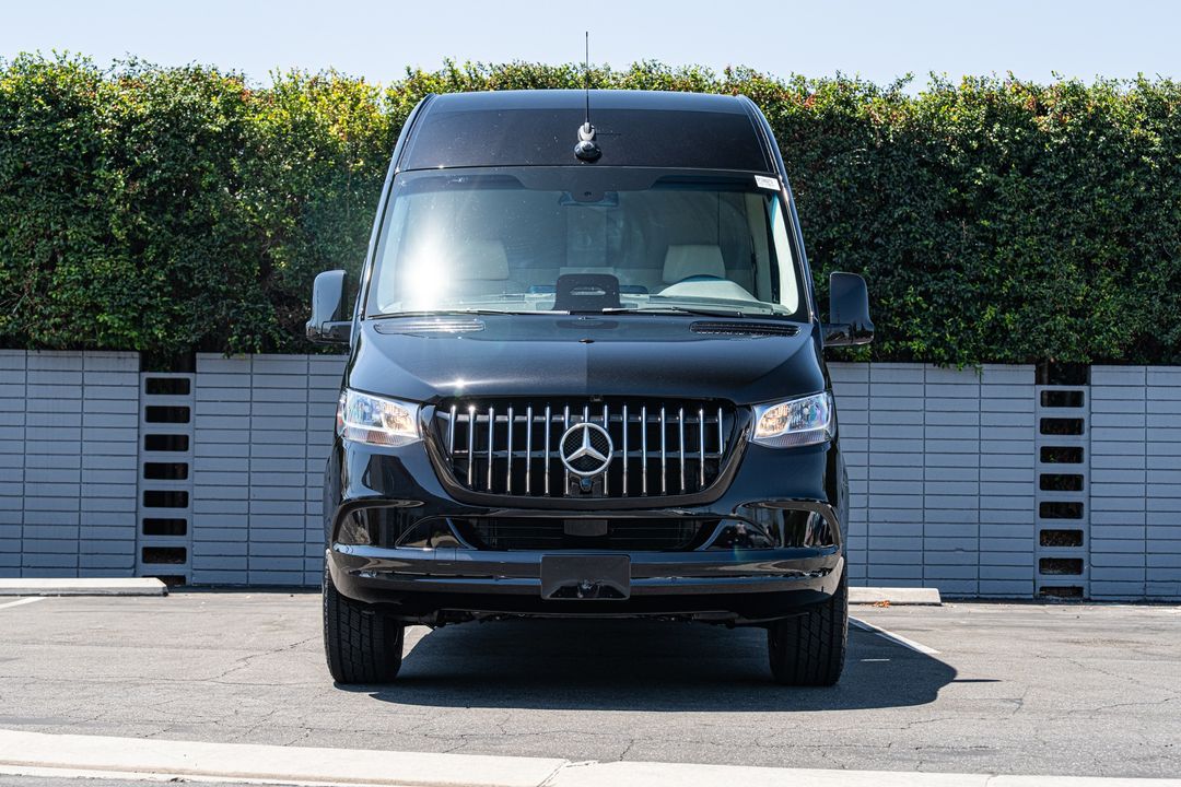 2025 Mercedes-Benz Sprinter - LEXANI Garibaldi