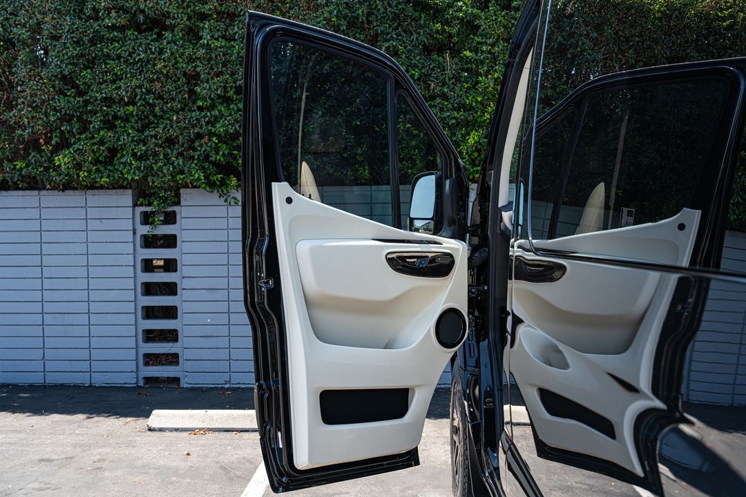 2025 Mercedes-Benz Sprinter - LEXANI Garibaldi