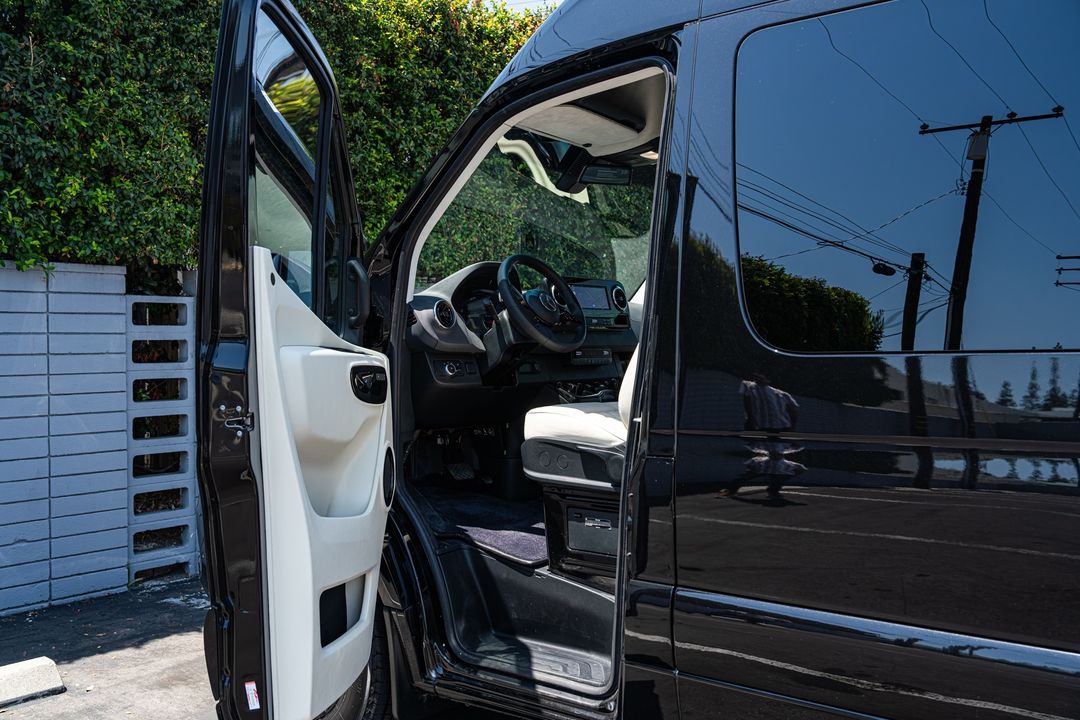 2025 Mercedes-Benz Sprinter - LEXANI Garibaldi