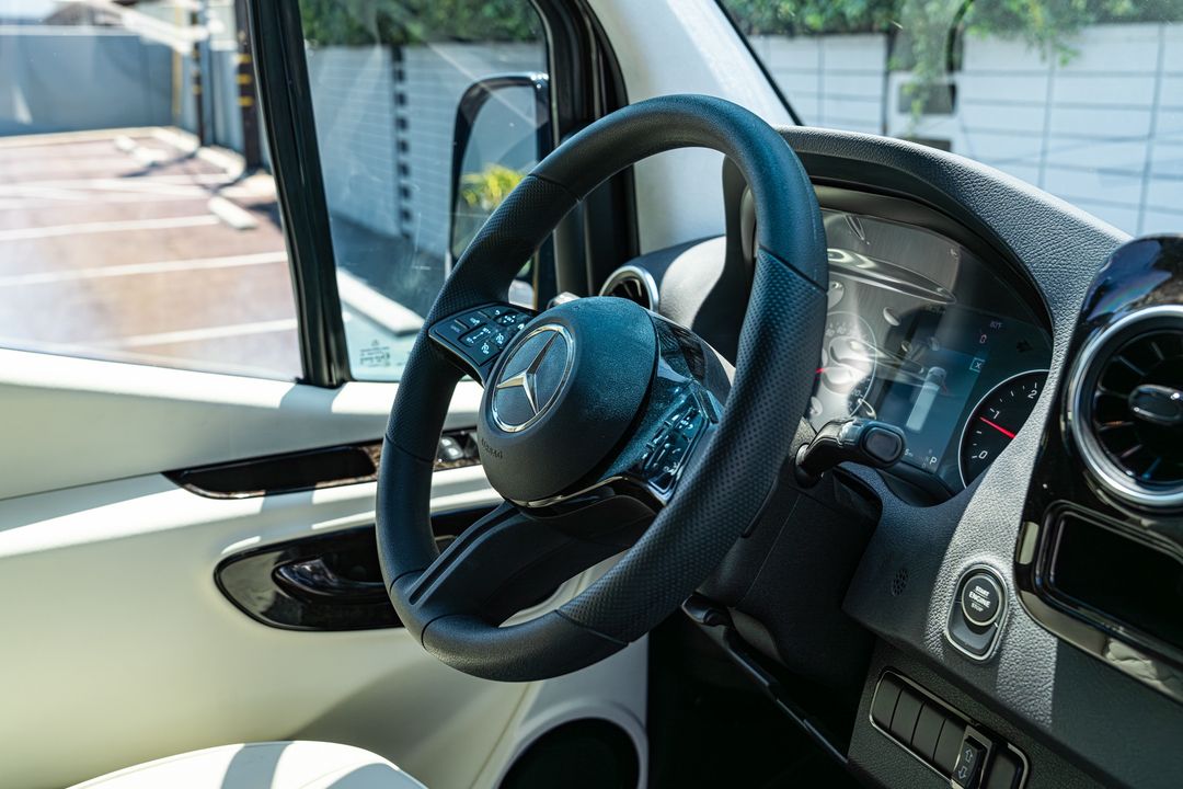 2025 Mercedes-Benz Sprinter - LEXANI Garibaldi