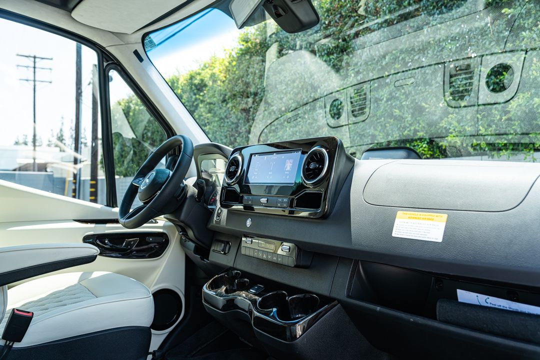 2025 Mercedes-Benz Sprinter - LEXANI Garibaldi