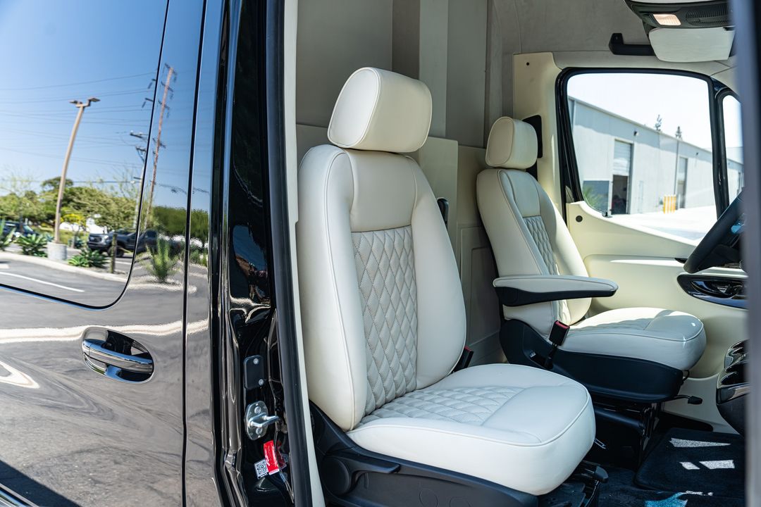 2025 Mercedes-Benz Sprinter - LEXANI Garibaldi