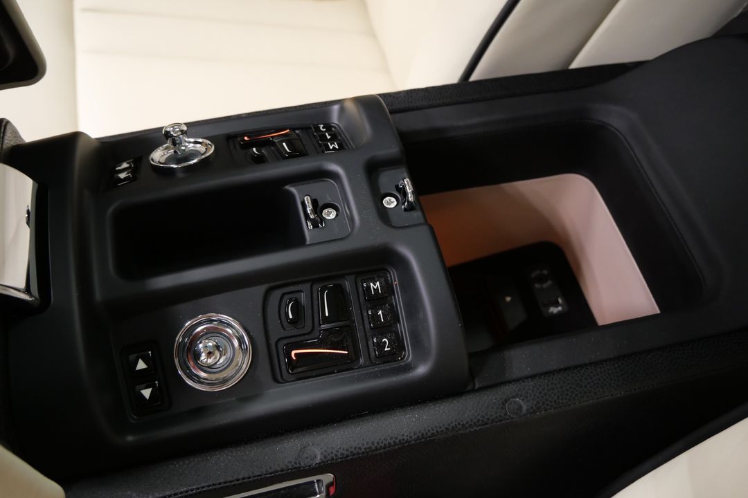 2015 Rolls-Royce Phantom