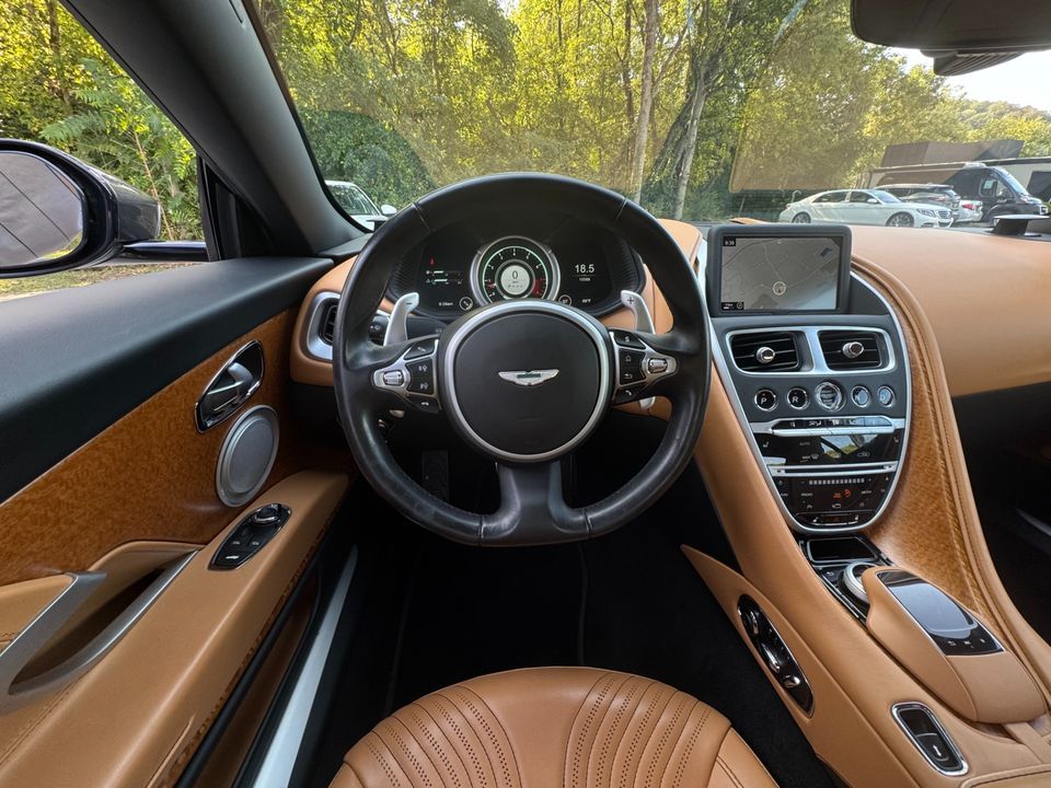 2017 Aston Martin DB11