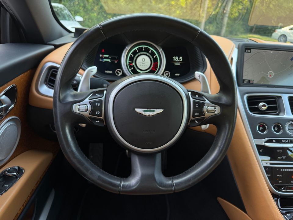 2017 Aston Martin DB11