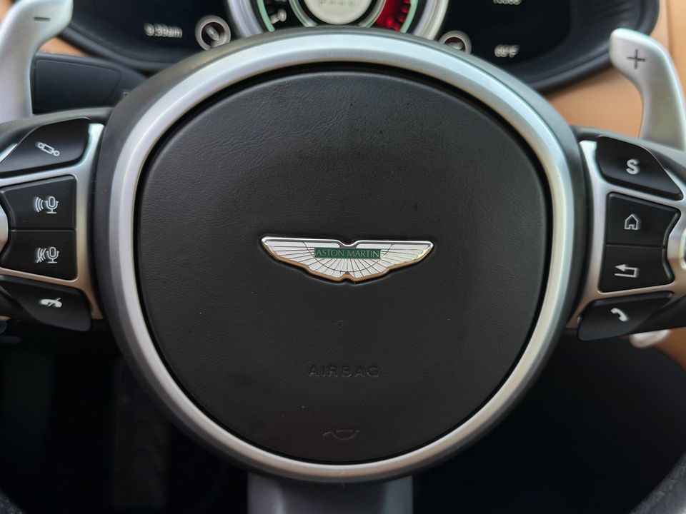 2017 Aston Martin DB11
