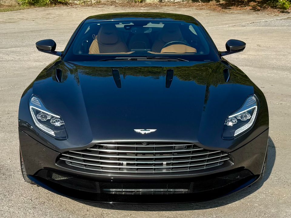 2017 Aston Martin DB11
