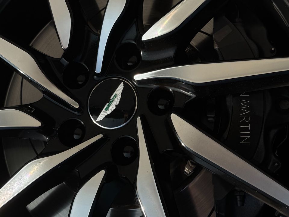 2017 Aston Martin DB11