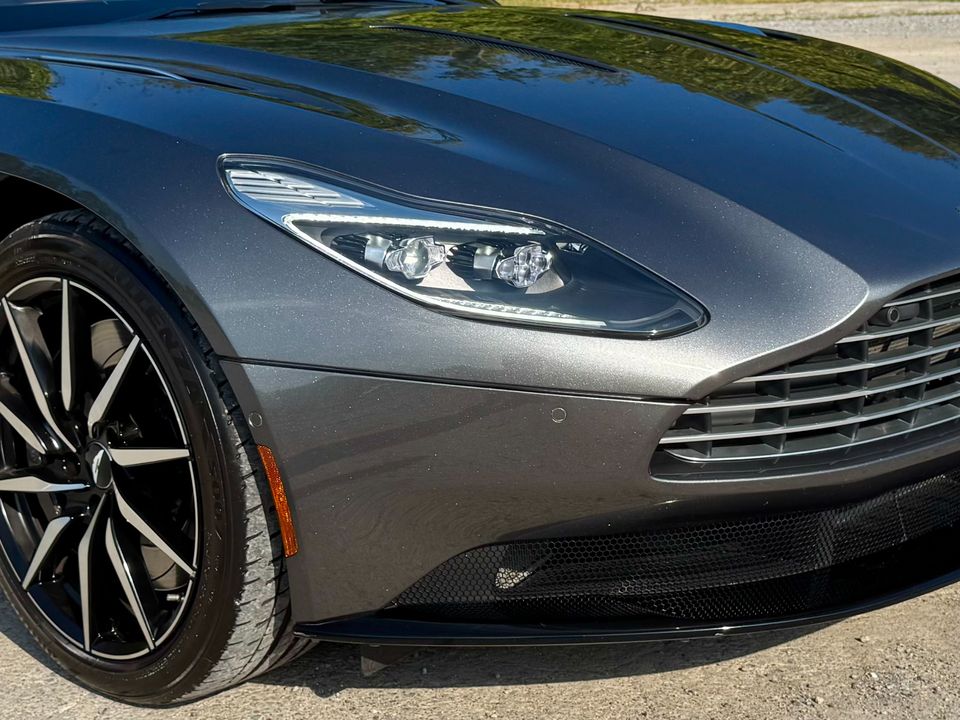2017 Aston Martin DB11