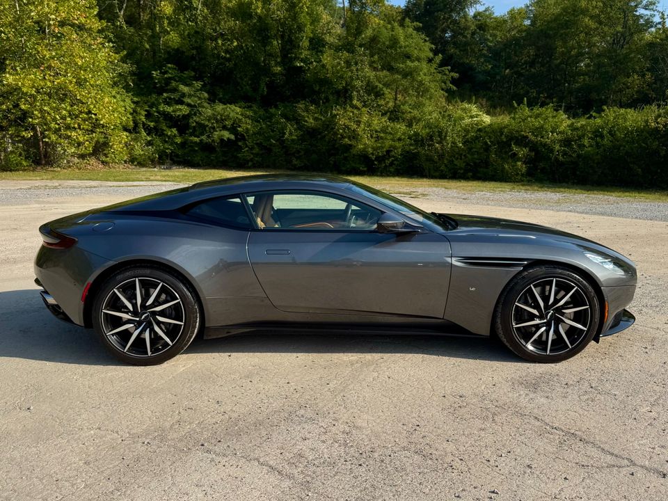 2017 Aston Martin DB11