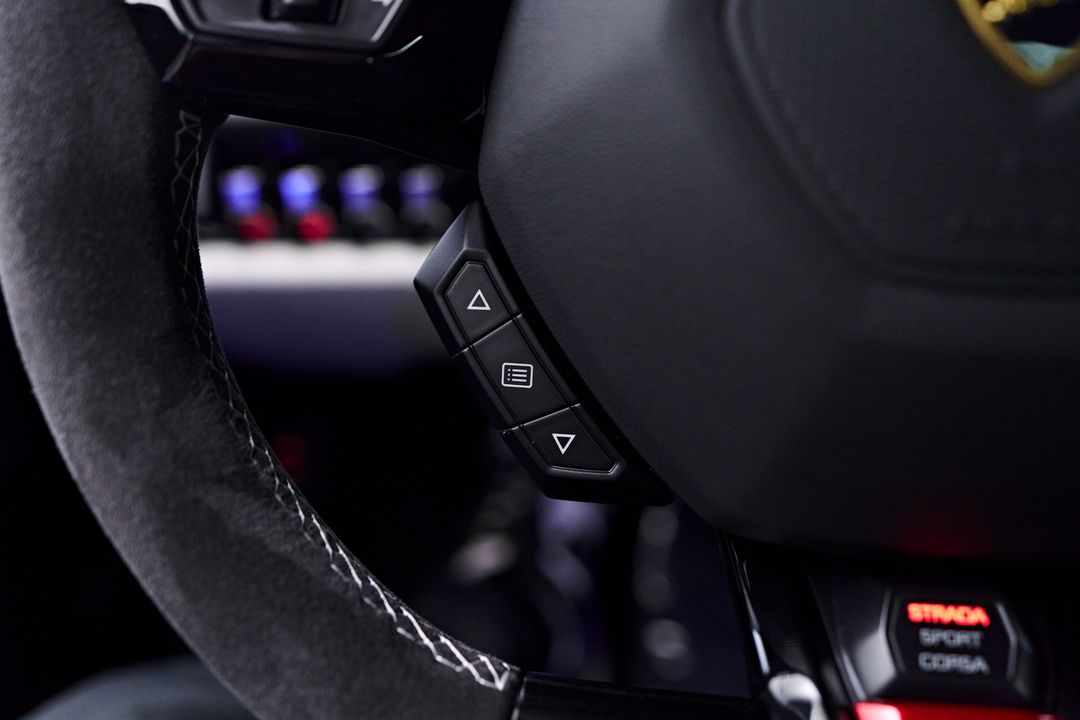 2023 Lamborghini Huracan EVO